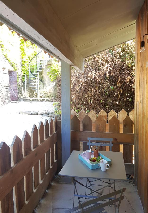 Moulin De Bonfilhon Bed & Breakfast Cornillon-Confoux Dış mekan fotoğraf