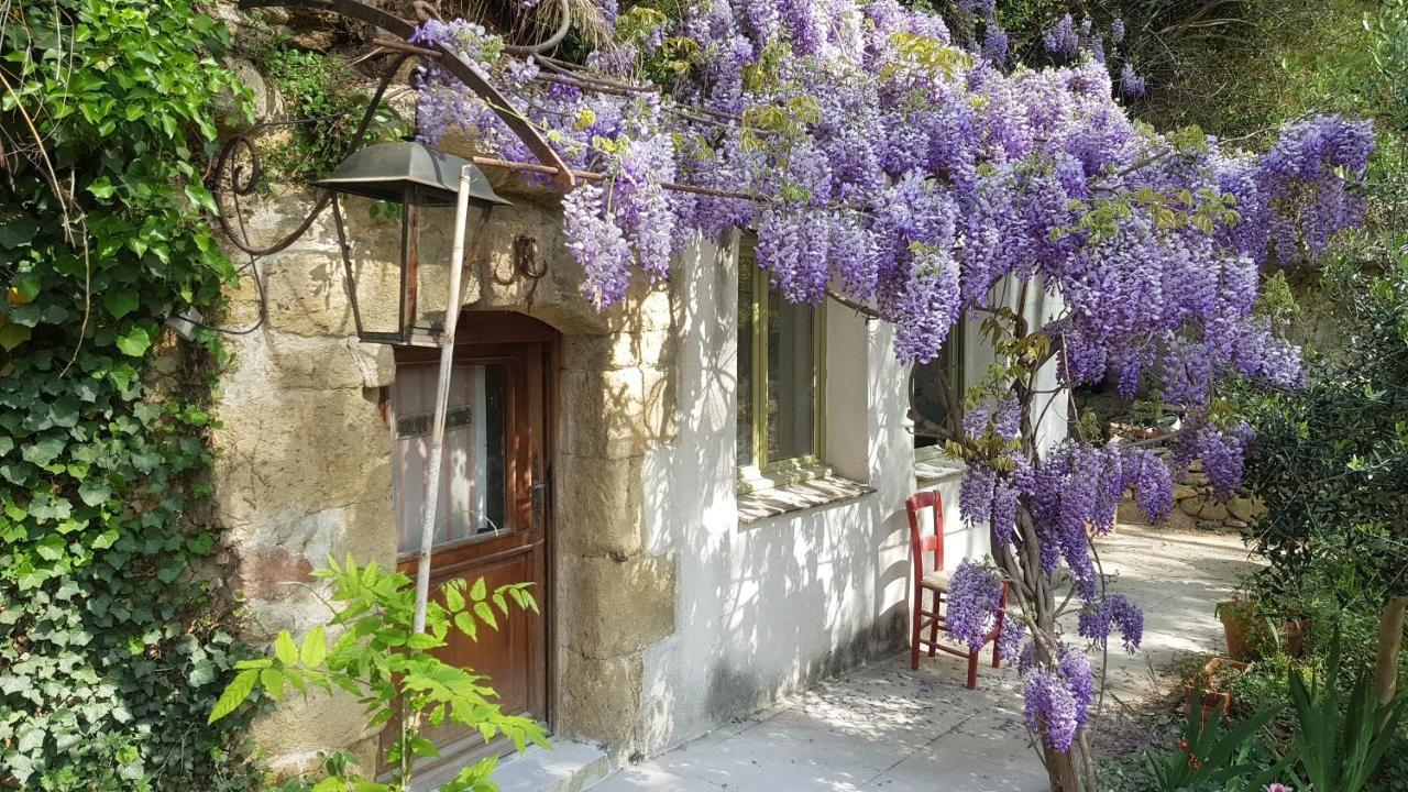 Moulin De Bonfilhon Bed & Breakfast Cornillon-Confoux Dış mekan fotoğraf